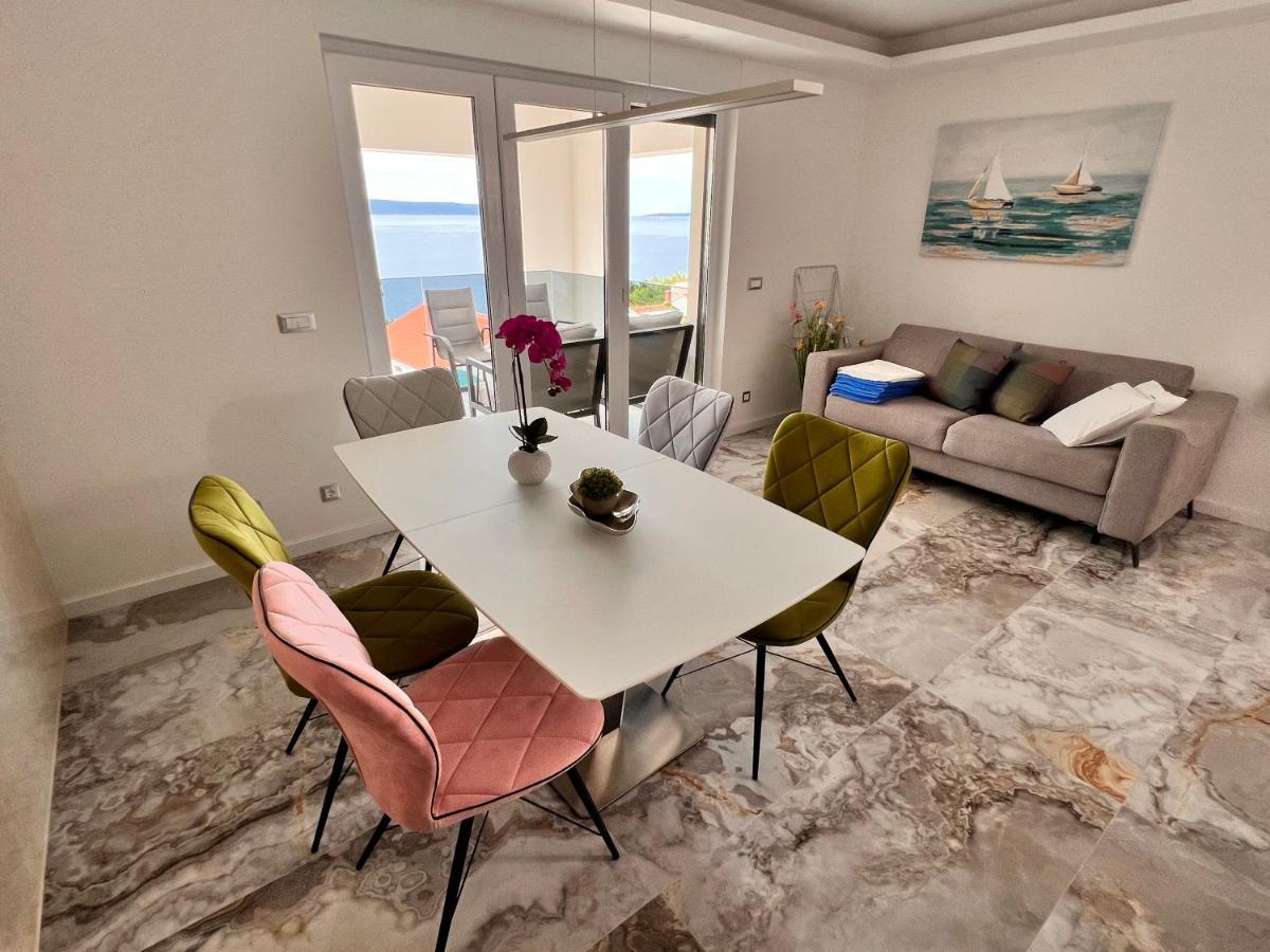 Luxury Beachfront Villa Carlisa Ciovo Exterior photo