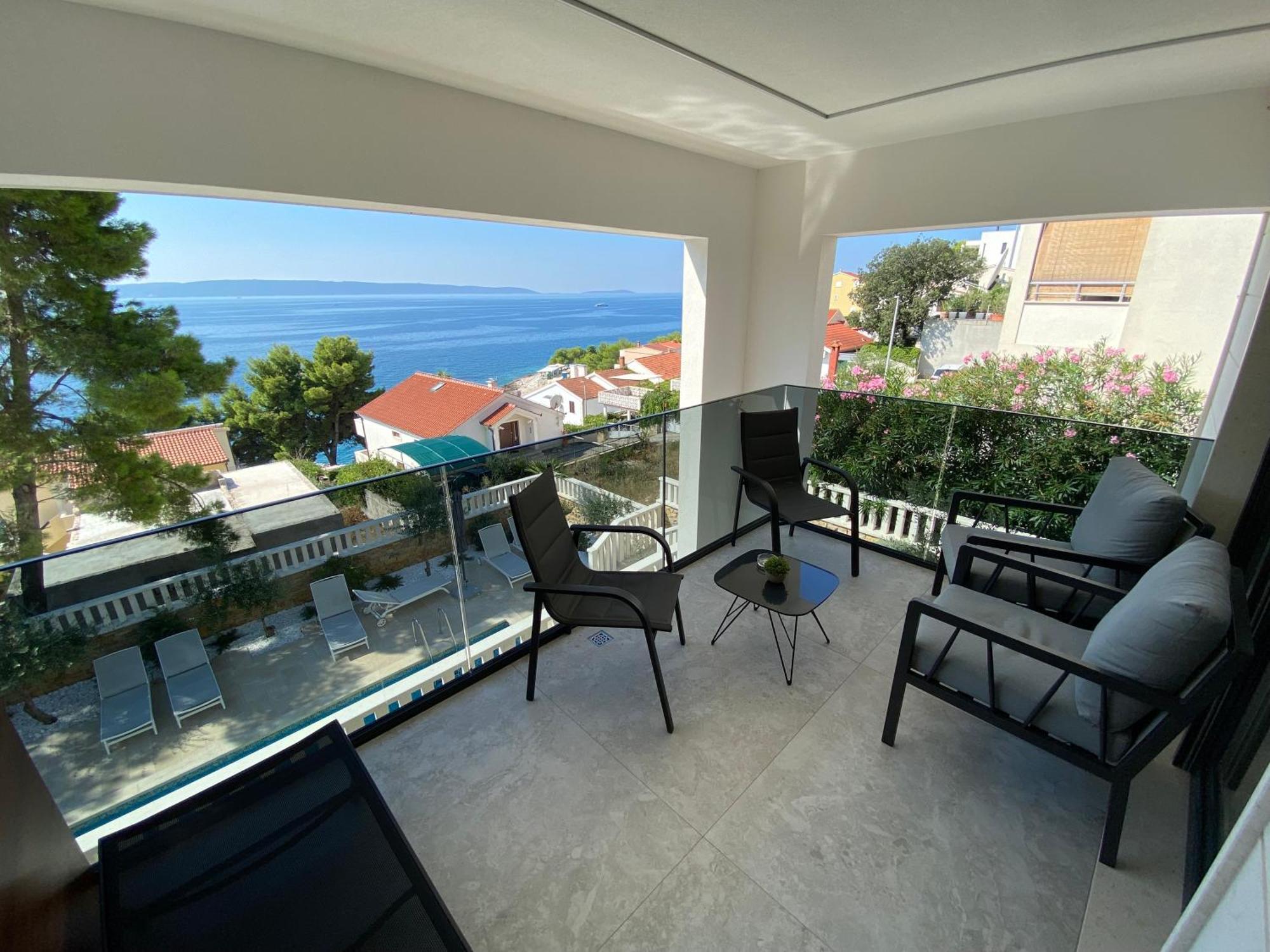 Luxury Beachfront Villa Carlisa Ciovo Exterior photo